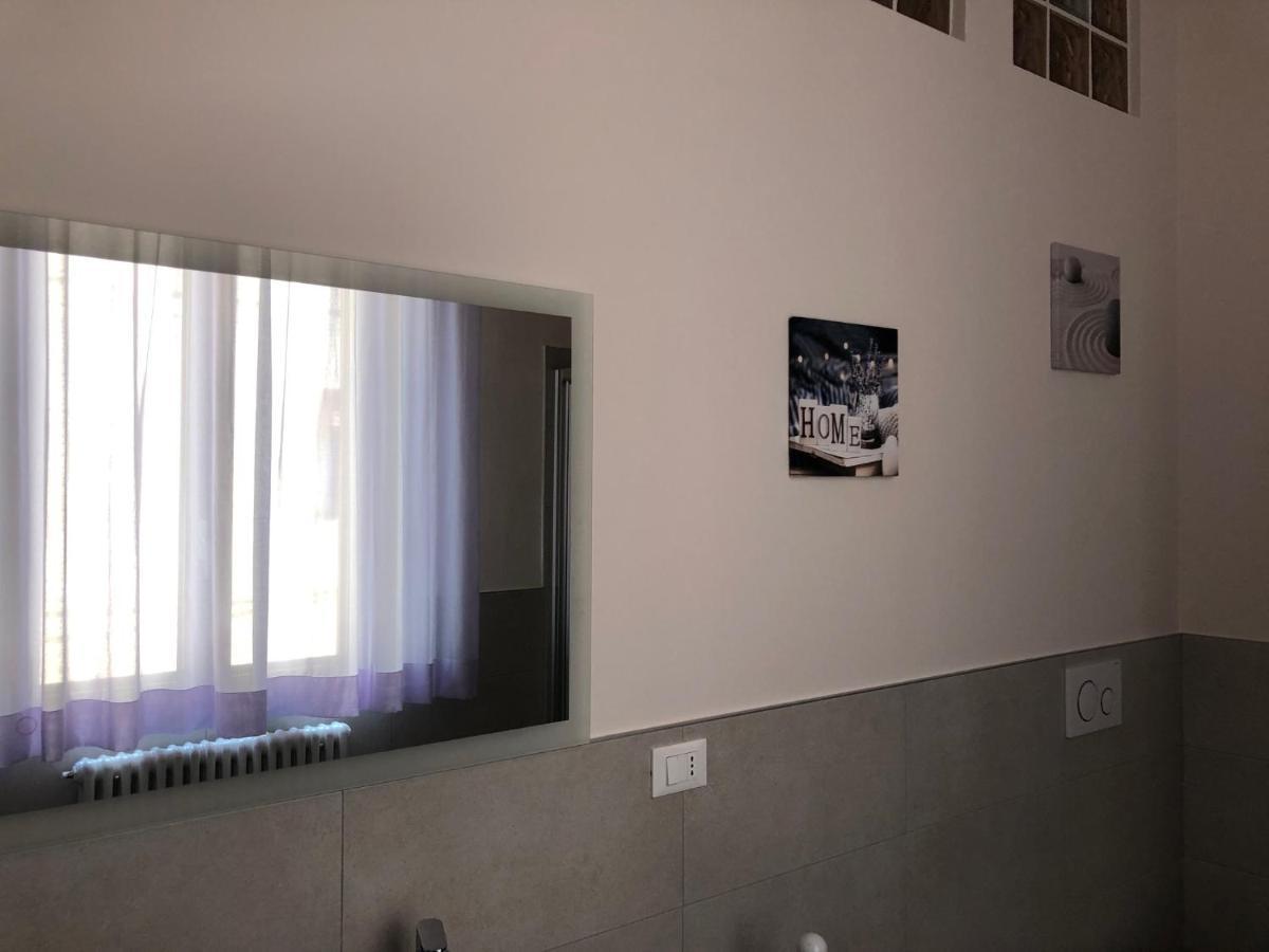 Triquetra Hotel Ferrara Bagian luar foto