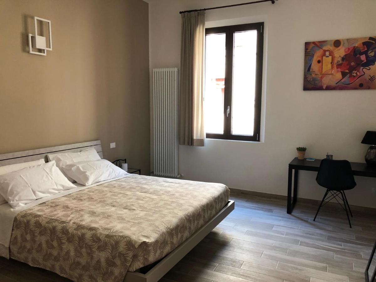 Triquetra Hotel Ferrara Bagian luar foto