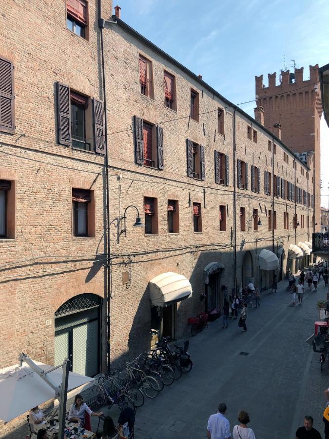 Triquetra Hotel Ferrara Bagian luar foto